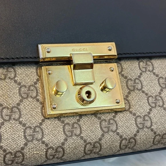 Gucci Black and Tan GG Canvas Shoulder Bag - Picture 8 of 17